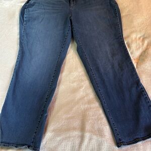 Blue Straight Leg Jeans for Everyday Wear
